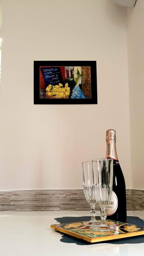 Libertyhouse Apartment Palermo Luaran gambar